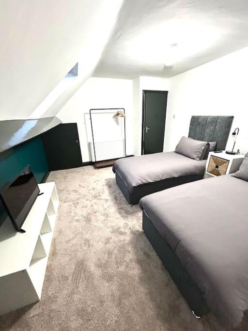 Luxurious Sleeps 13 Bridlington