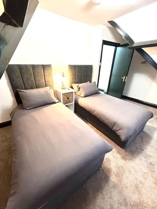 Luxurious Sleeps 13 Casa vacanze Bridlington